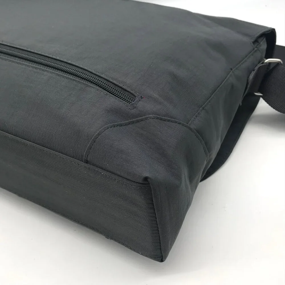 Baggallini Neighborhood Gray Nylon Laptop Messenger Bag